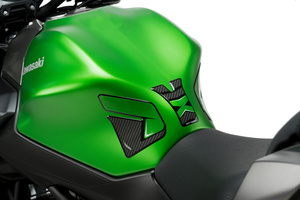 Tankpad PUIG Extreme do Kawasaki Z650 (trzyczęściowy)