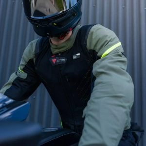 Kamizelka z poduszką powietrzną DAINESE Smart Air