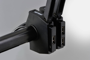 Daytona Źródła zasilania z 1 portem USB na smukłej obejmie do montażu na kierownicy motocykla 89371
