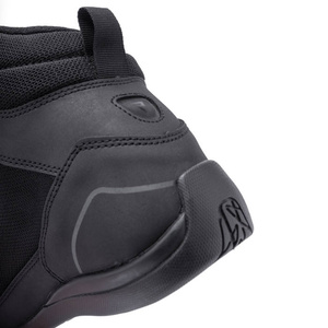 Buty krótkie motocyklowe miejskie/turystyczne Rebelhorn SPARK II czarny