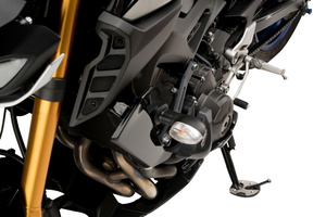 Poszerzenie stopki bocznej PUIG do Yamaha MT-09 13-20