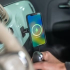 Uchwyt Przylepiec Indukcja Bezprzewodowo Auto Samochód SPC SP CONNECT Uniwersalny